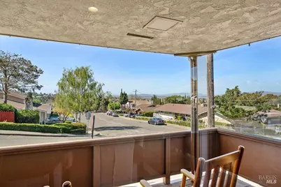 401 Valle Vista Avenue, Vallejo, CA 94590 - Photo 9