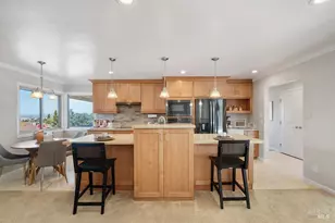 401 Valle Vista Ave, Vallejo, CA 94590 - Photo 23