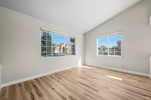 212 Laurelwood Way, Vacaville, CA 95687 - Photo 9