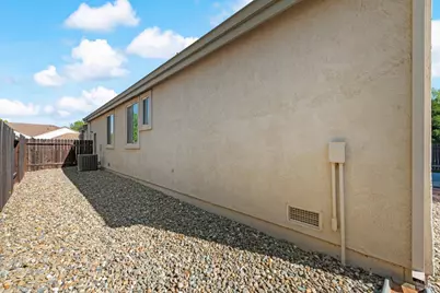 212 Laurelwood Way, Vacaville, CA 95687 - Photo 51