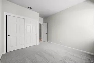 212 Laurelwood Way, Vacaville, CA 95687 - Photo 31