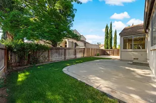 212 Laurelwood Way, Vacaville, CA 95687 - Photo 43
