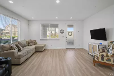2482 Cinnabar Drive, Fairfield, CA 94533 - Photo 11