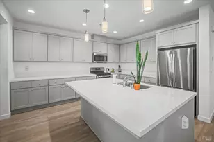 2482 Cinnabar Dr, Fairfield, CA 94533 - Photo 17