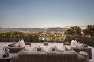 10 Canterbury Dr, Napa, CA 94558 - Photo 55