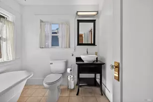 301 Broadway St, Petaluma, CA 94952 - Photo 25