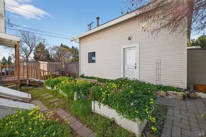 301 Broadway Street, Petaluma, CA 94952 - Photo 39