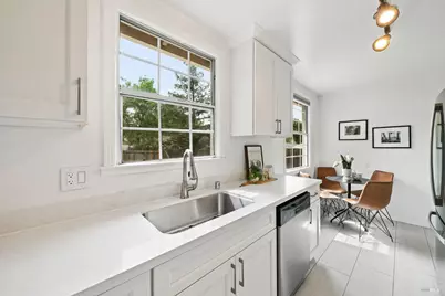 218 Hillcrest Avenue, Benicia, CA 94510 - Photo 15