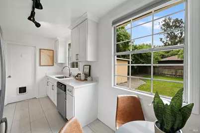 218 Hillcrest Avenue, Benicia, CA 94510 - Photo 11