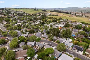 218 Hillcrest Ave, Benicia, CA 94510 - Photo 33