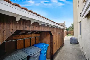 1030 Fox Hound Rd, Vacaville, CA 95687 - Photo 35