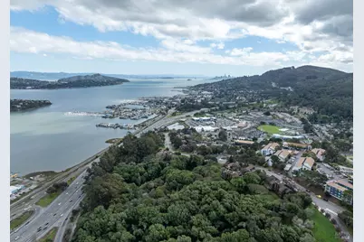 220 Headlands Court, Sausalito, CA 94965 - Photo 37