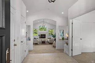 5445 Pine Hill Ct, Santa Rosa, CA 95409 - Photo 5