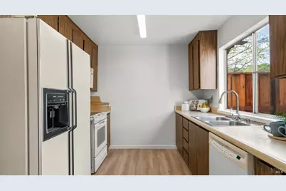 149 Fairoaks Drive, Vacaville, CA 95688 - Photo 15