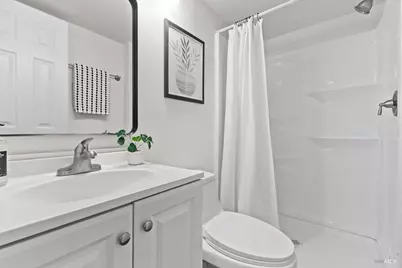 9524 Sheffield Street, Windsor, CA 95492 - Photo 27