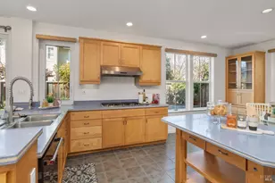 62 Richardson Rd, Novato, CA 94949 - Photo 9