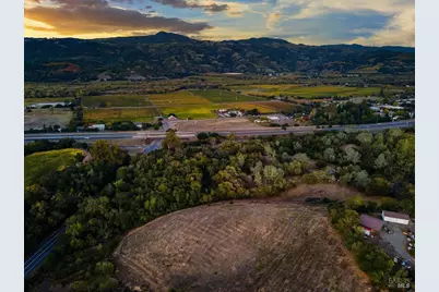 350 Canyon Road, Geyserville, CA 95441 - Photo 31