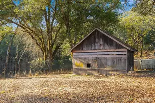 350 Canyon Rd, Geyserville, CA 95441 - Photo 29