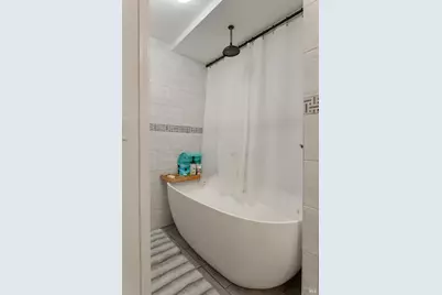 2960 Oak Crest Avenue, Lucerne, CA 95458 - Photo 15