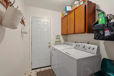 2960 Oak Crest Avenue, Lucerne, CA 95458 - Photo 11