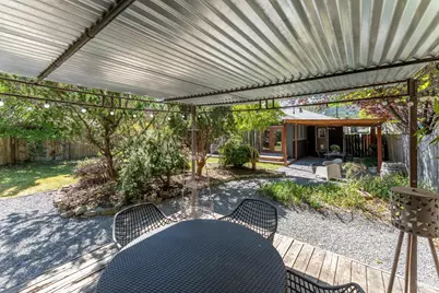 955 N Pine Street, Ukiah, CA 95482 - Photo 29