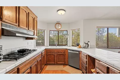 171 Ancheta Place, Vallejo, CA 94591 - Photo 9