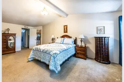 6707 Badger Creek Road, Santa Rosa, CA 95409 - Photo 21