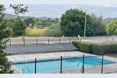 14 Scottsdale Way, Novato, CA 94947 - Photo 3