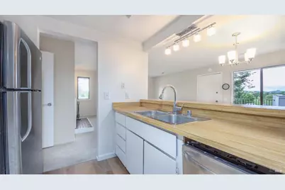 14 Scottsdale Way, Novato, CA 94947 - Photo 7