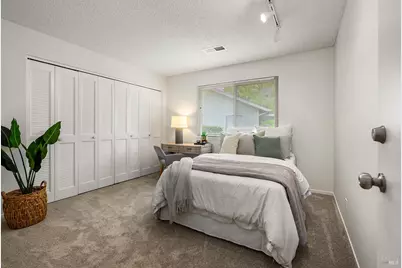 333 Twin Lakes Drive, Santa Rosa, CA 95409 - Photo 15