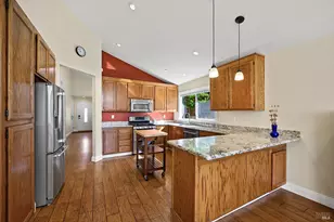 1521 Mary Pl, Rohnert Park, CA 94928 - Photo 3