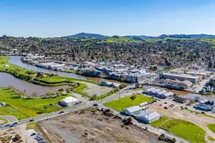 712 E Washington St, Petaluma, CA 94952 - Photo 33