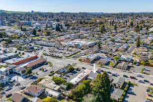 712 E Washington St, Petaluma, CA 94952 - Photo 31