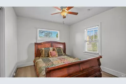 712 E Washington Street, Petaluma, CA 94952 - Photo 19