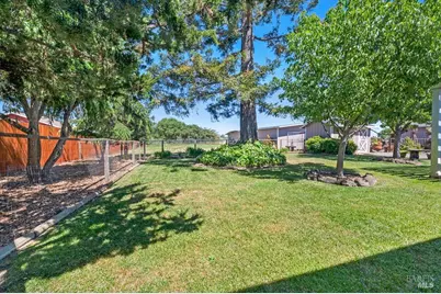 23180 Maffei Road, Sonoma, CA 95476 - Photo 3