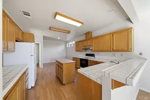 372 Stamper Cir, Suisun City, CA 94585 - Photo 15