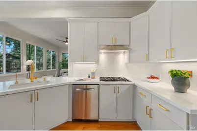 43 Creek Road, San Anselmo, CA 94960 - Photo 15