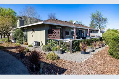 7409 Oakmont Drive, Santa Rosa, CA 95409 - Photo 33