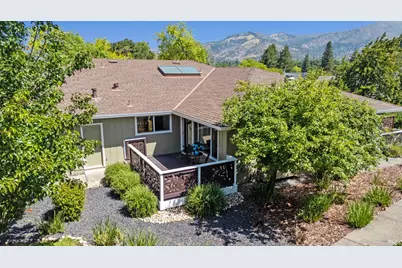 7409 Oakmont Drive, Santa Rosa, CA 95409 - Photo 29