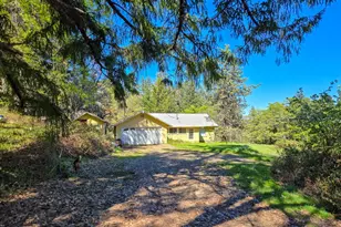 28201 Sherwood Rd, Willits, CA 95490 - Photo 3