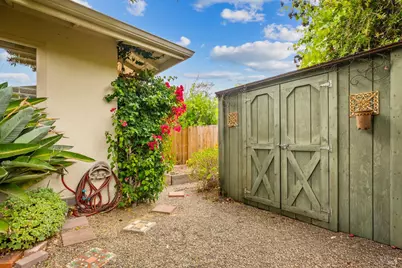 333 Orangewood Drive, Healdsburg, CA 95448 - Photo 27
