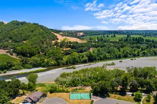 333 Orangewood Dr, Healdsburg, CA 95448 - Photo 33