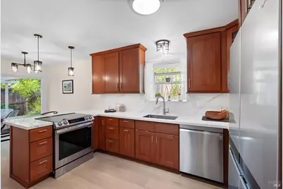 333 Orangewood Drive, Healdsburg, CA 95448 - Photo 5