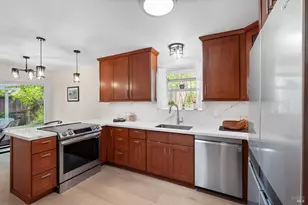 333 Orangewood Dr, Healdsburg, CA 95448 - Photo 5