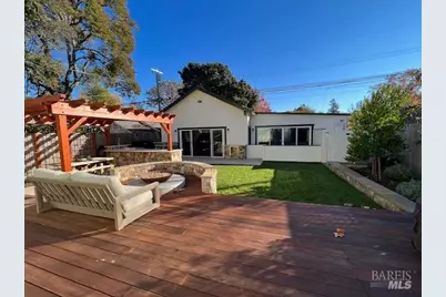 1016 Spring Street, Santa Rosa, CA 95404 - Photo 57