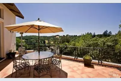 3648 Crown Hill Drive, Santa Rosa, CA 95404 - Photo 3