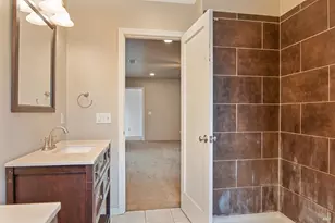 233 Dechene Ave, Sonoma, CA 95476 - Photo 15