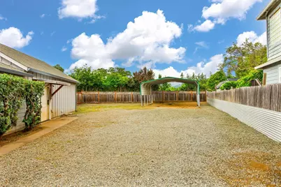 233 Dechene Avenue, Sonoma, CA 95476 - Photo 23