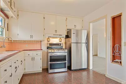 233 Dechene Avenue, Sonoma, CA 95476 - Photo 11