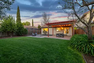 1056 Esparto Ct, Windsor, CA 95492 - Photo 41